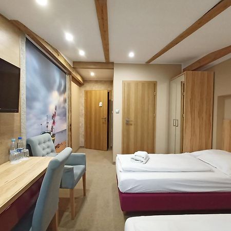 Kamienica Morska Gdynia Bed & Breakfast Екстериор снимка