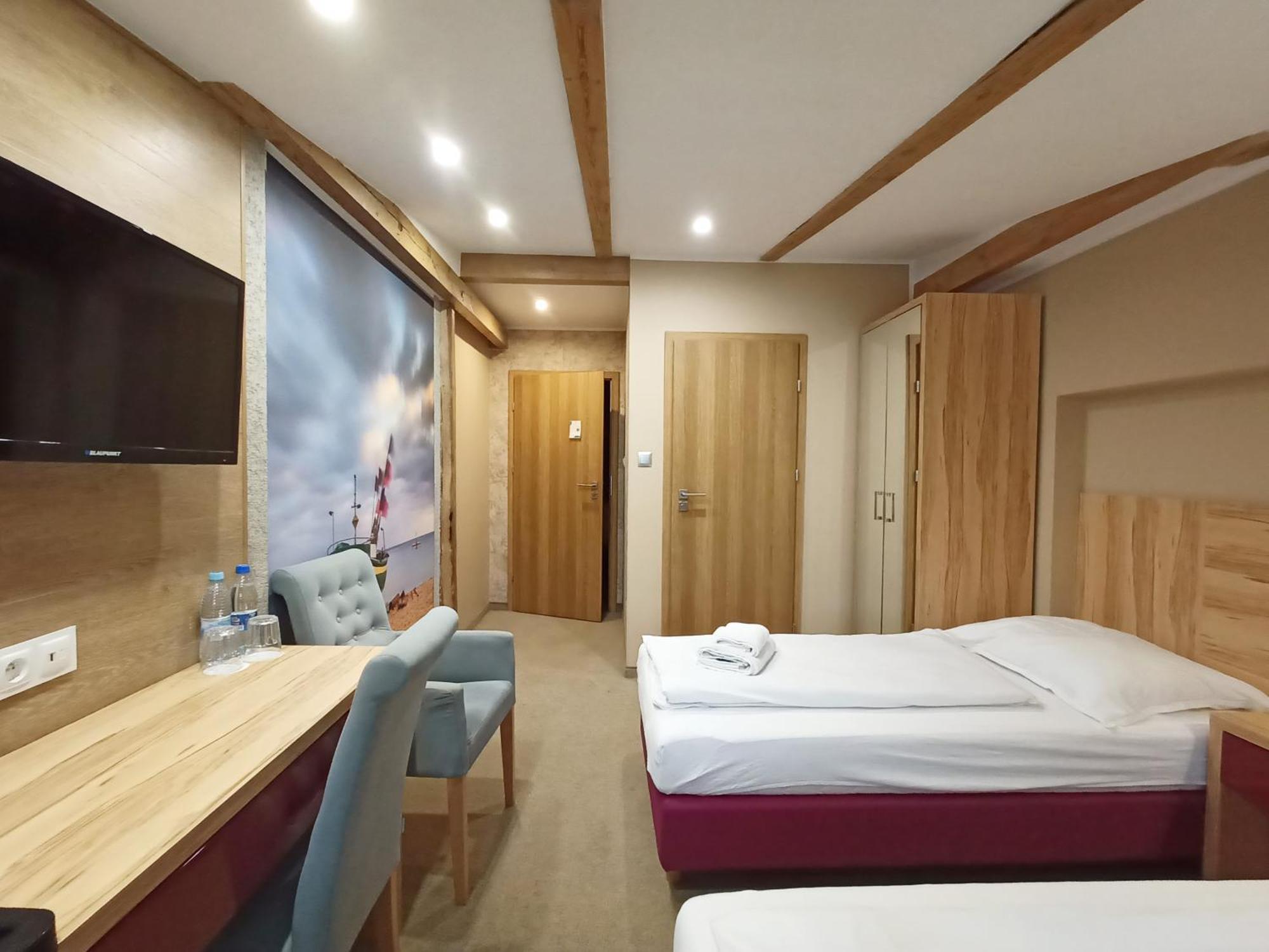 Kamienica Morska Gdynia Bed & Breakfast Екстериор снимка