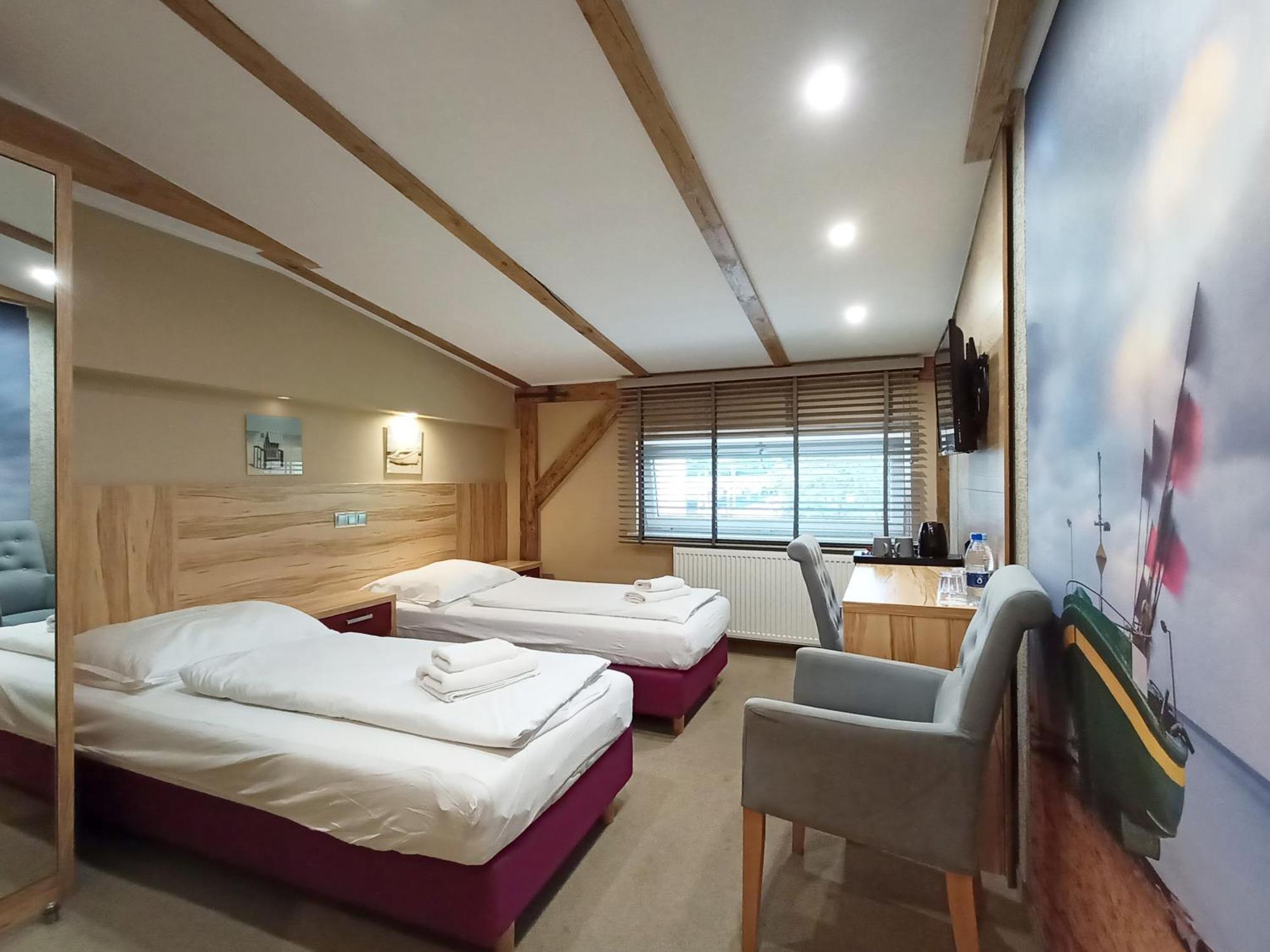 Kamienica Morska Gdynia Bed & Breakfast Екстериор снимка